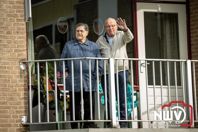 ’t Harde kleurt oranje, gezelligheid op z’n best tijdens Koningsdag 2026! - &copy; NWVFoto.nl